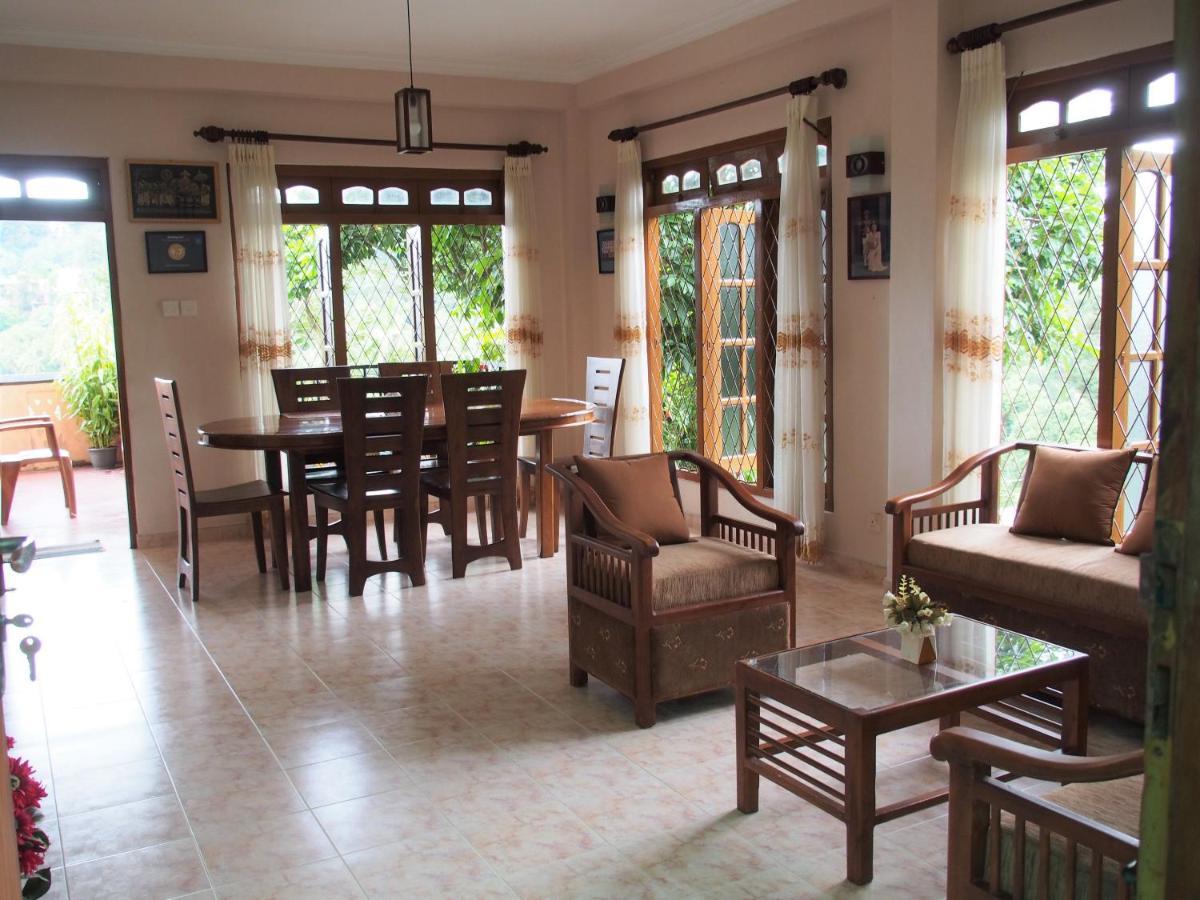 Nisha Homestay Inn Peradeniya Dış mekan fotoğraf